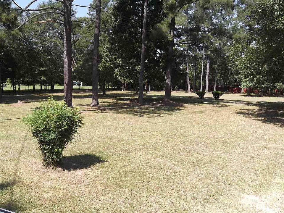 1st image of 6007 Holly Ln