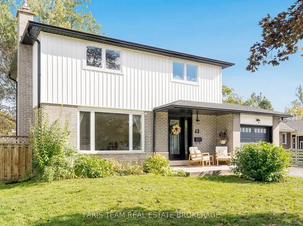 43 Jeffrey St, Barrie, ON L4M 4L4