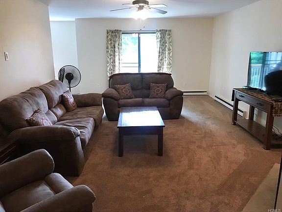 3rd image of 705 Village Dr