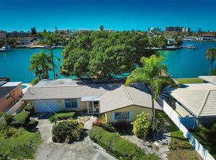 6444 2nd Palm Point St, Saint Petersburg, FL 33706
