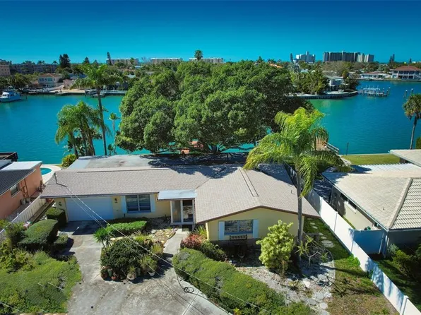 6444 2nd Palm Point St, Saint Petersburg, FL 33706