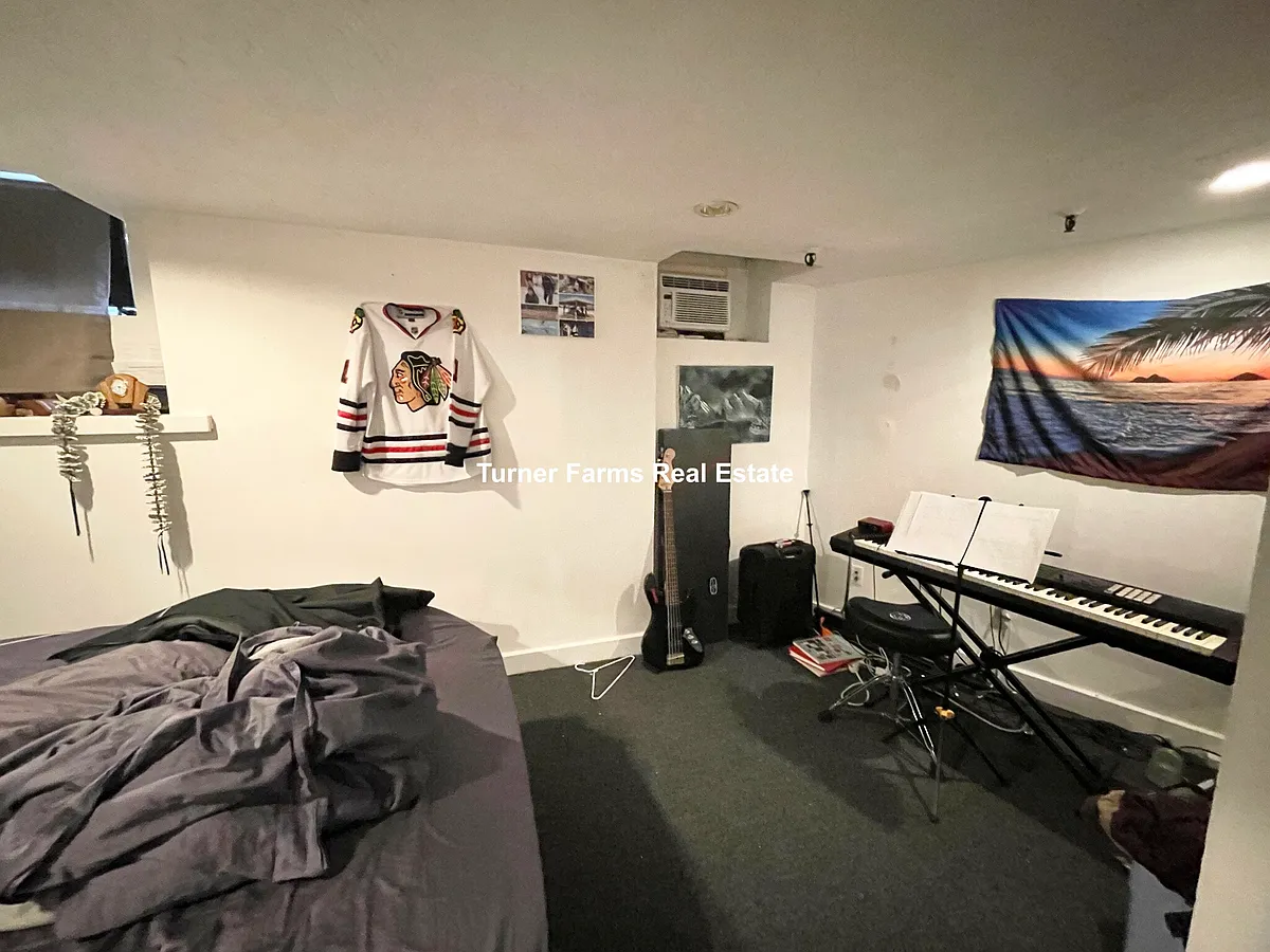Building Photo - 27 Saint Stephen St #11