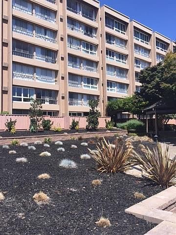 1st image of 1700 Civic Center Dr APT 410
