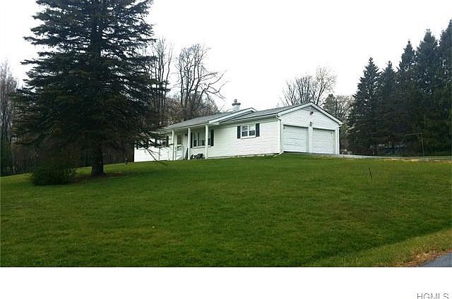 2nd image of 12 Joseph Rd