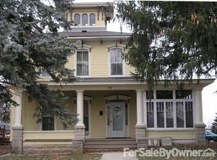 531 Madison St, Mineral Point, WI 53565