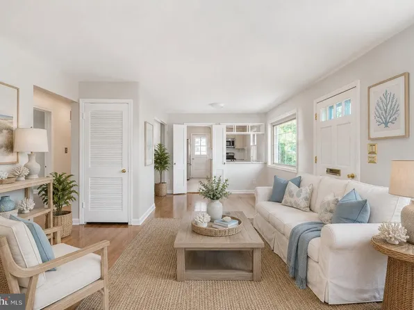 3204 Linden Ave, Fredericksburg, VA 22401