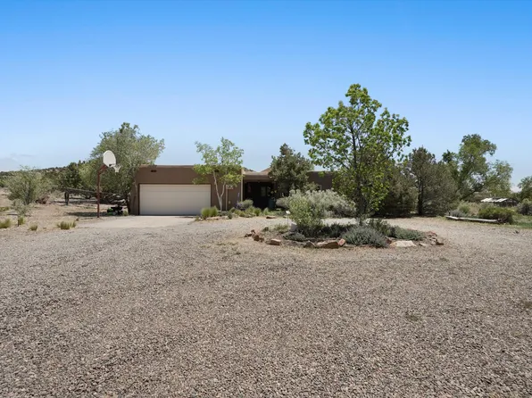 3 Moya Loop, Santa Fe, NM 87508