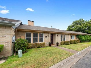 11127 Pinehurst Dr APT A, Austin, TX 78747