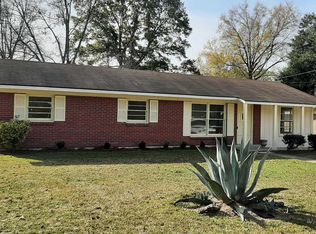 106 Sylvania St, Brewton, AL 36426