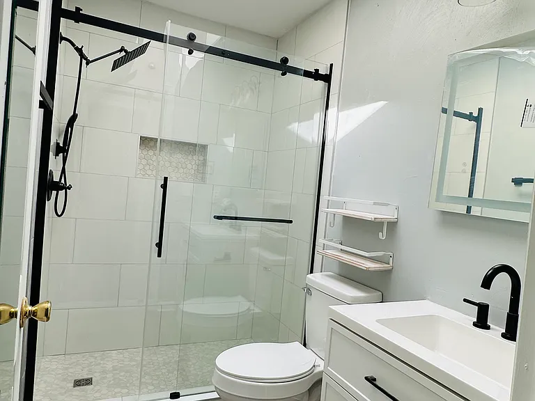 4826 Golfview Dr NE — Photo 49