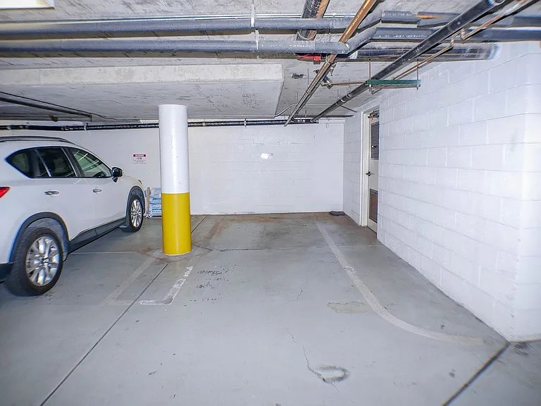 7509 Draper Ave #305 — Photo 31