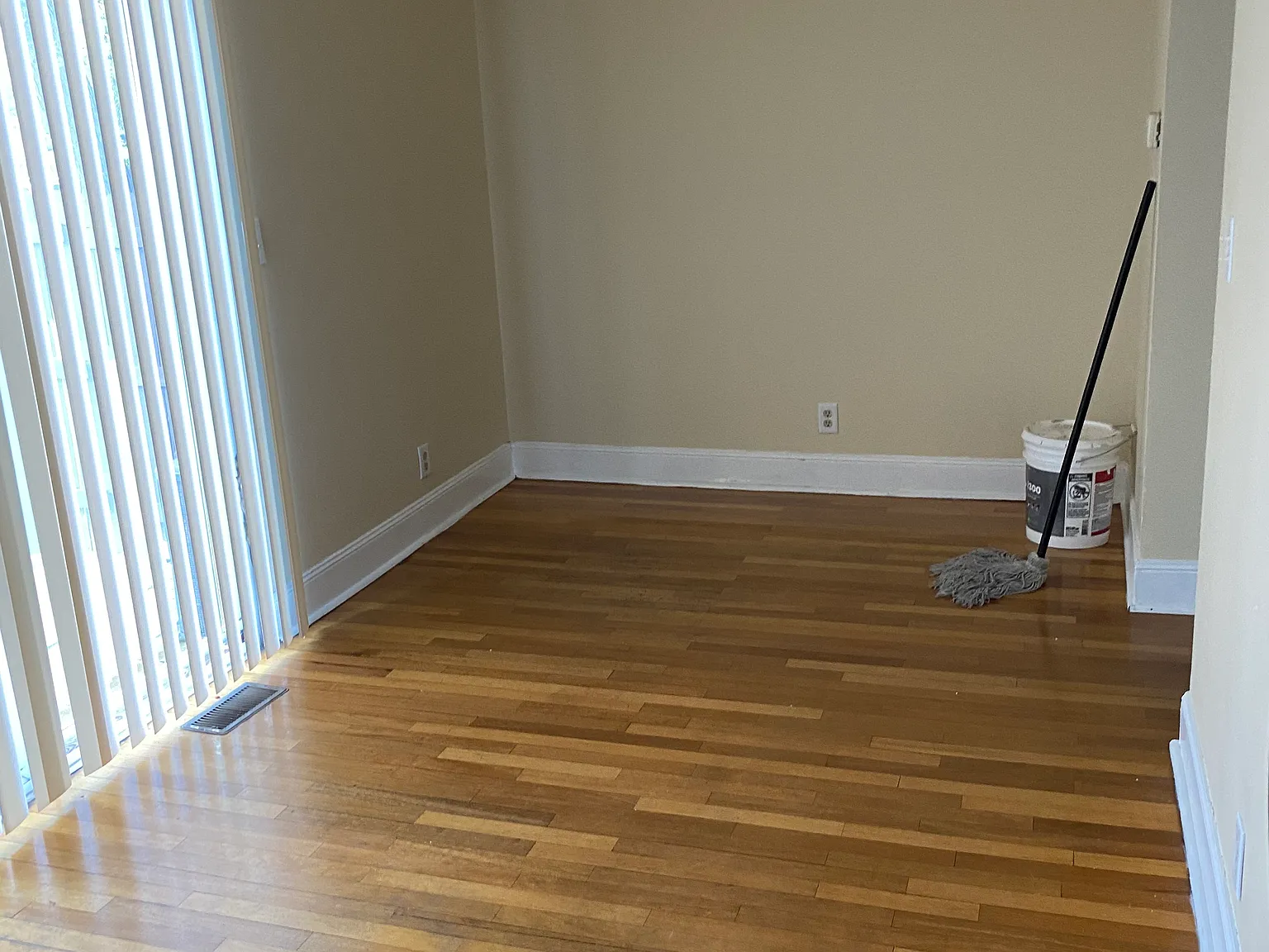 441 Greentree Lane — Photo 4