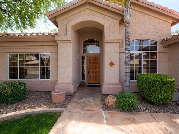 4413 E Desert Willow Rd-large-004-2-Exte