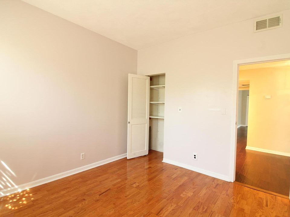 Bedroom front facing