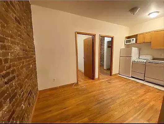 Rented by Best Apartments North Inc | media 13