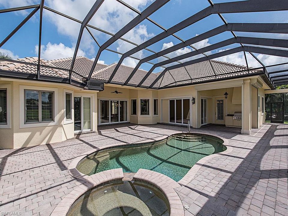 2nd image of 10681 Glen Lakes Dr