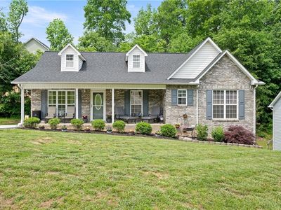 11 Shanda Ct, Thomasville, NC, 27360