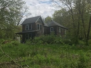 91 Concord Rd, Chelmsford, MA 01824