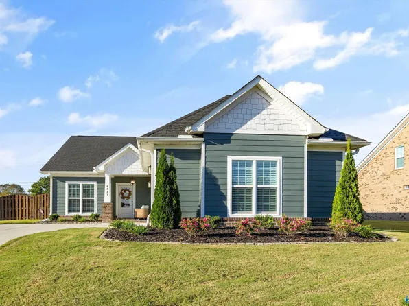 4327 Willow Bend Ln SE, Owens Cross Roads, AL 35763