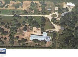 1732 Clairville Rd, Oshkosh, WI 54904