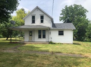 108 3rd St, Onslow, IA 52321