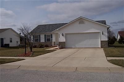 2nd image of 408 Sutton Ave
