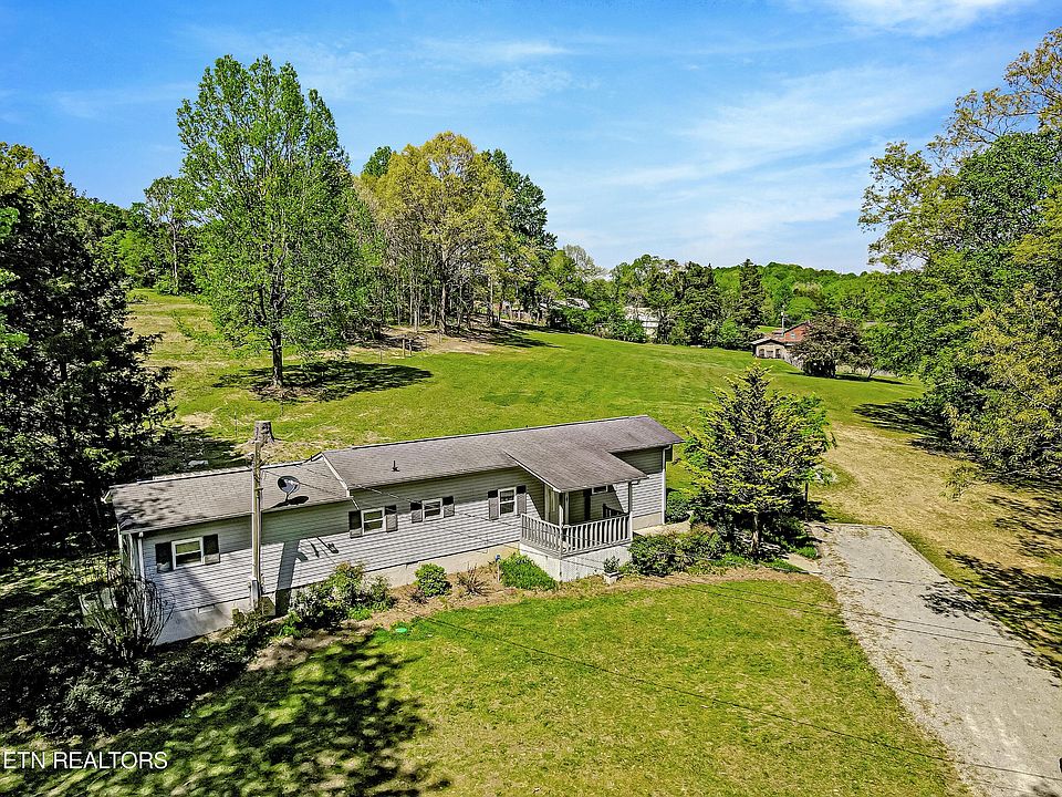 1st image of 4315 Cabbage Dr