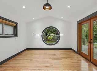 1112 Erickson St, Lake Oswego, OR 97034