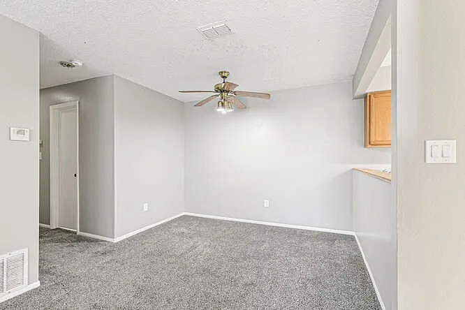 2380 E Geddes Ave #B — Photo 9