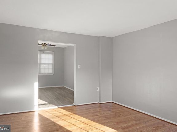 5th image of 8216 Tomlinson Ct
