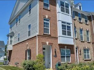 23113 Dunlop Heights Ter, Ashburn, VA 20148