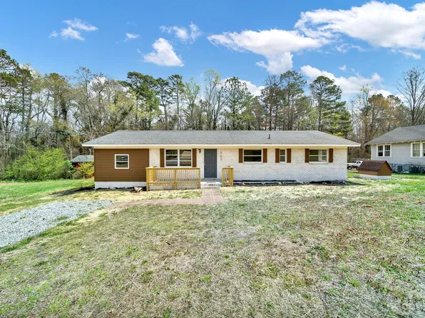 207 Pinkney Rd, Dallas, NC 28034