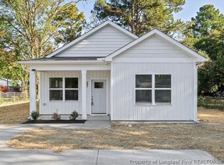 601 E Bay St, Dunn, NC 28334