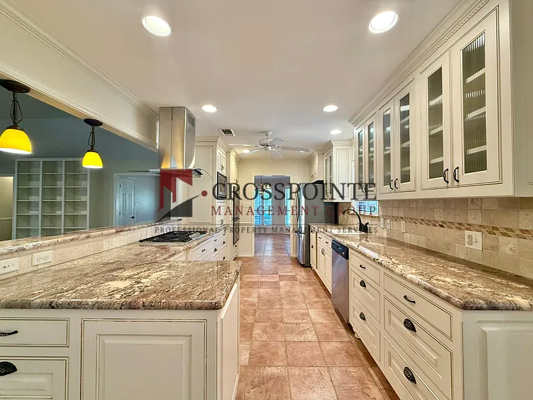 3308 Moss Gln — Photo 9