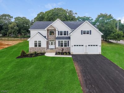 2 Northfield Ct, Freehold, NJ, 07728