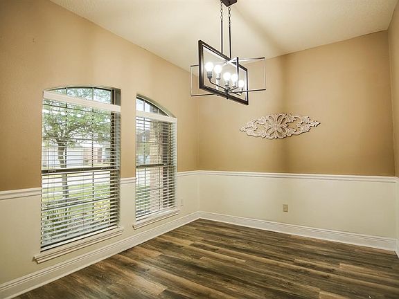 5th image of 2621 Cypress Springs Dr