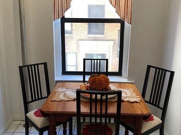 2nd image of 4791 Broadway APT 2