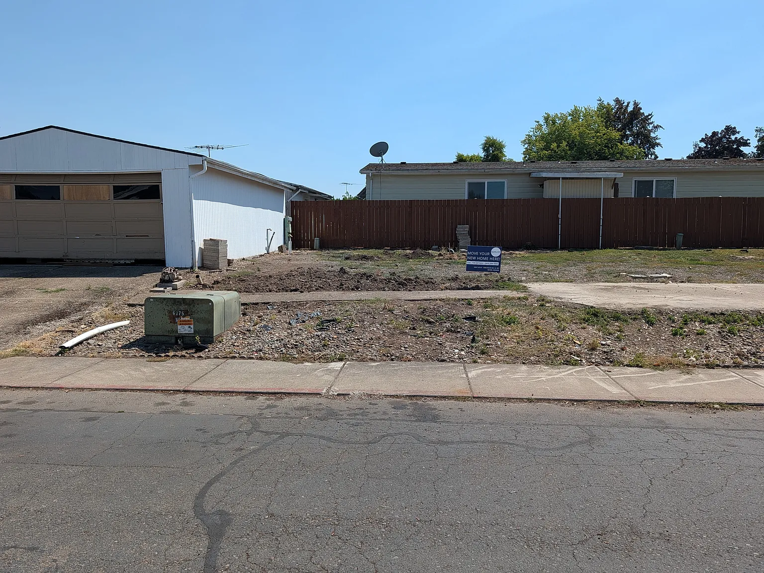 5355 River Rd N — Photo 4
