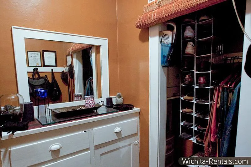 Property Photo - 2606 E Douglas Ave #2610-3