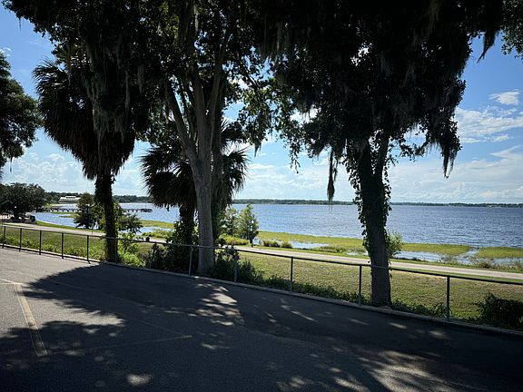 5th image of 668 W Osceola St #102