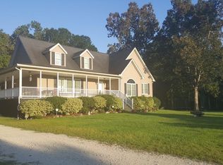 214 Washington Town Rd, Summerville, SC 29486
