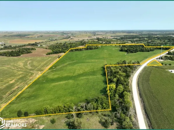 78th Street Trl, Belle Plaine, IA 52208