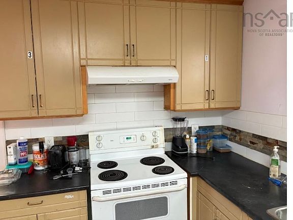 4th image of 6413 6415 Quinpool Rd #6411