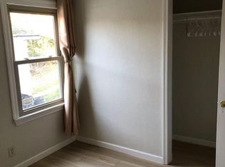 9011 15th Ave SW, Seattle, WA 98106