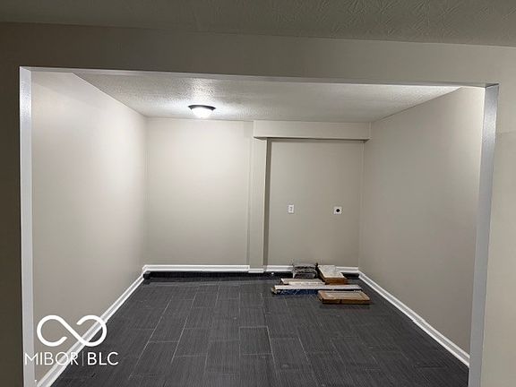 3rd image of 6402 E Meadowlark Dr