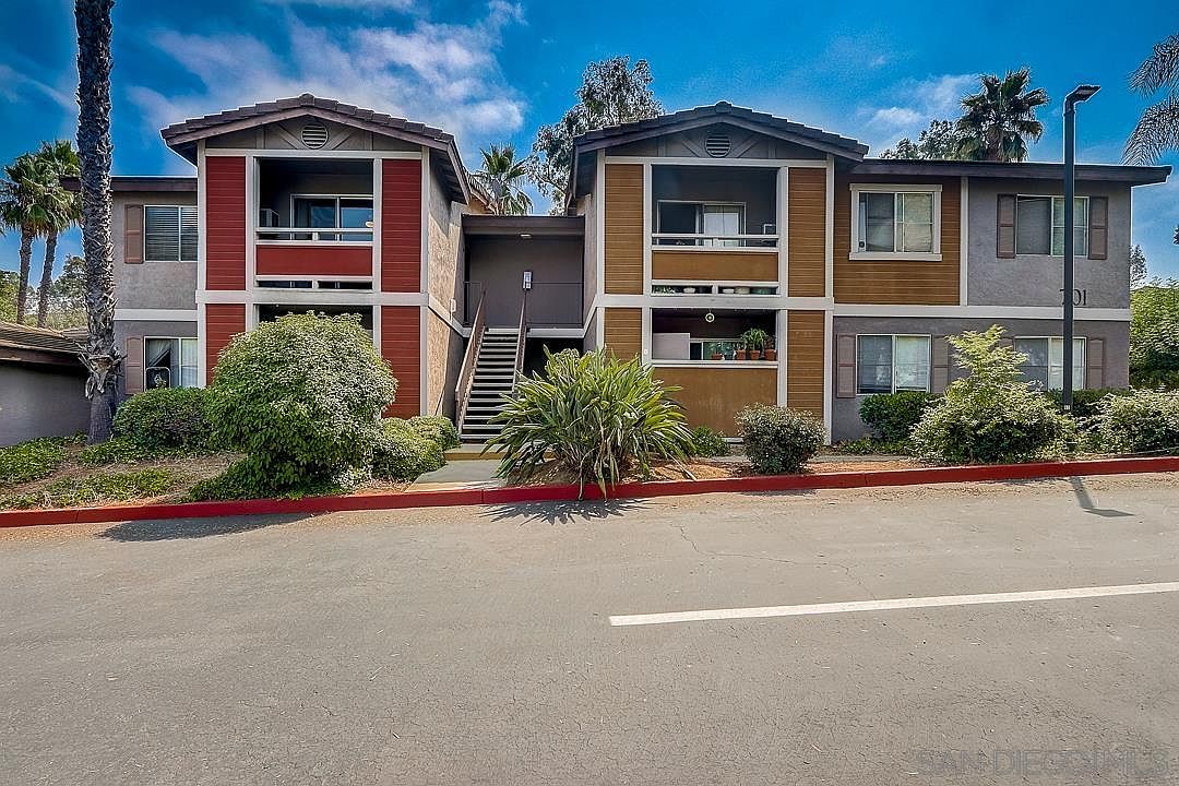 701 Ash Ln APT 201, San Marcos, CA 92069 Zillow
