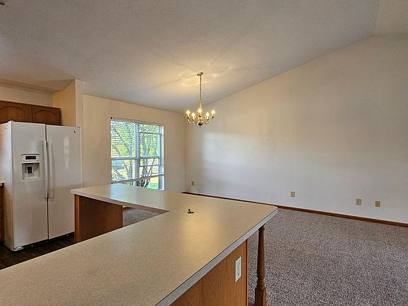 3rd image of 4476 Edgarton Dr