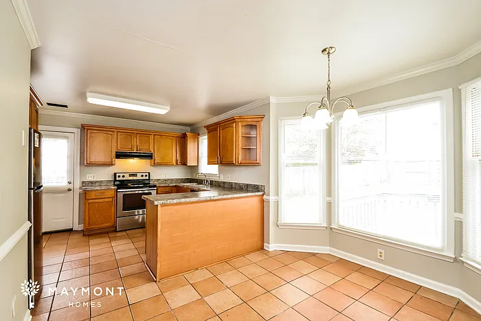 117 Greenglen Dr — Photo 6