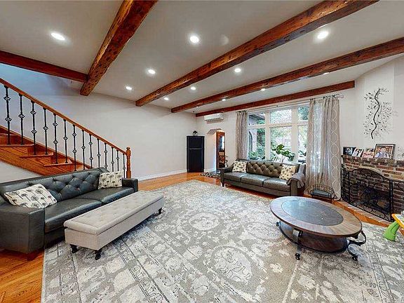 5th image of 64-75 82nd St