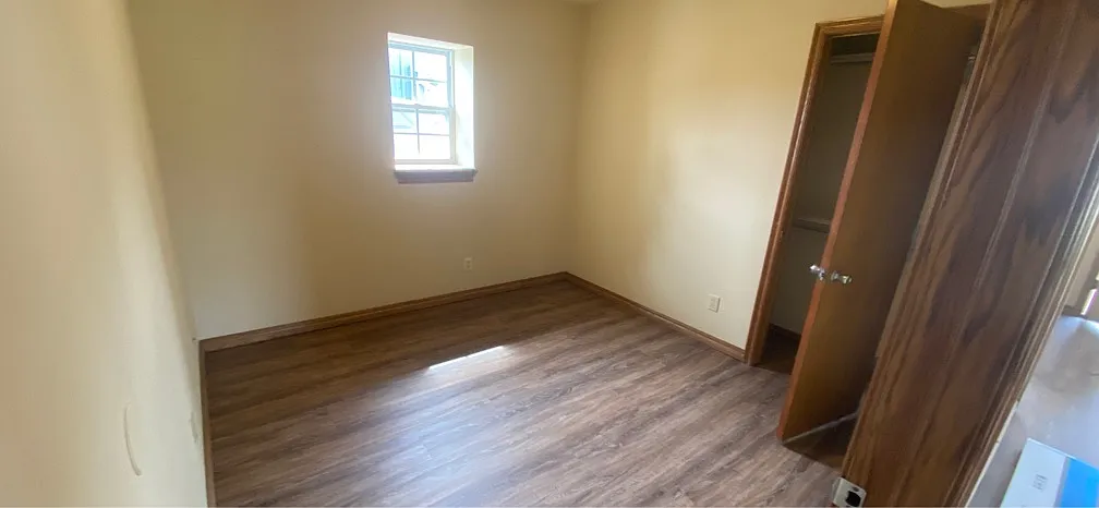 117 W. Main - Maxine House - 1 — Photo 4